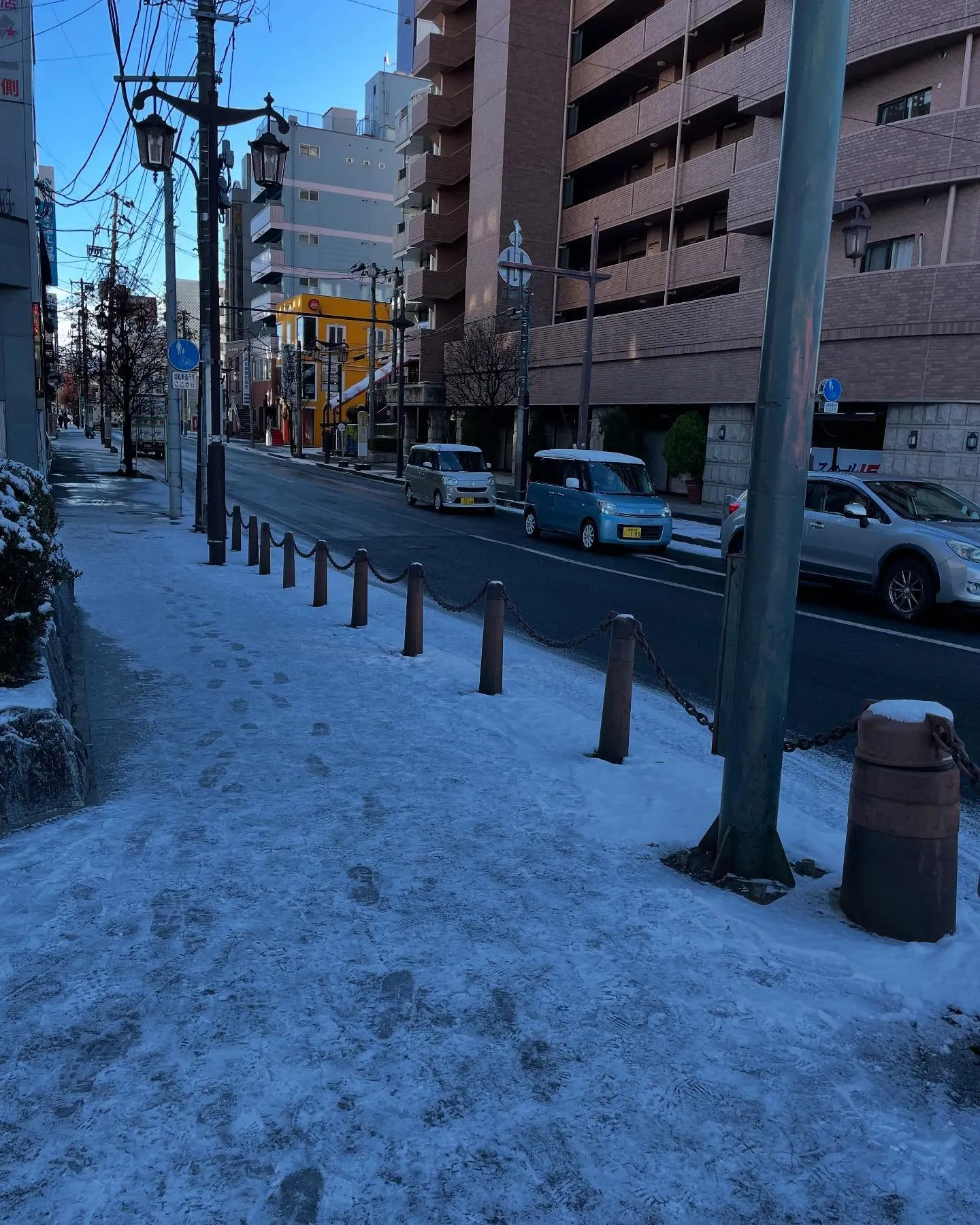 昨日と一昨日にご依頼頂いた手続き、早速書類を集めるための準備...