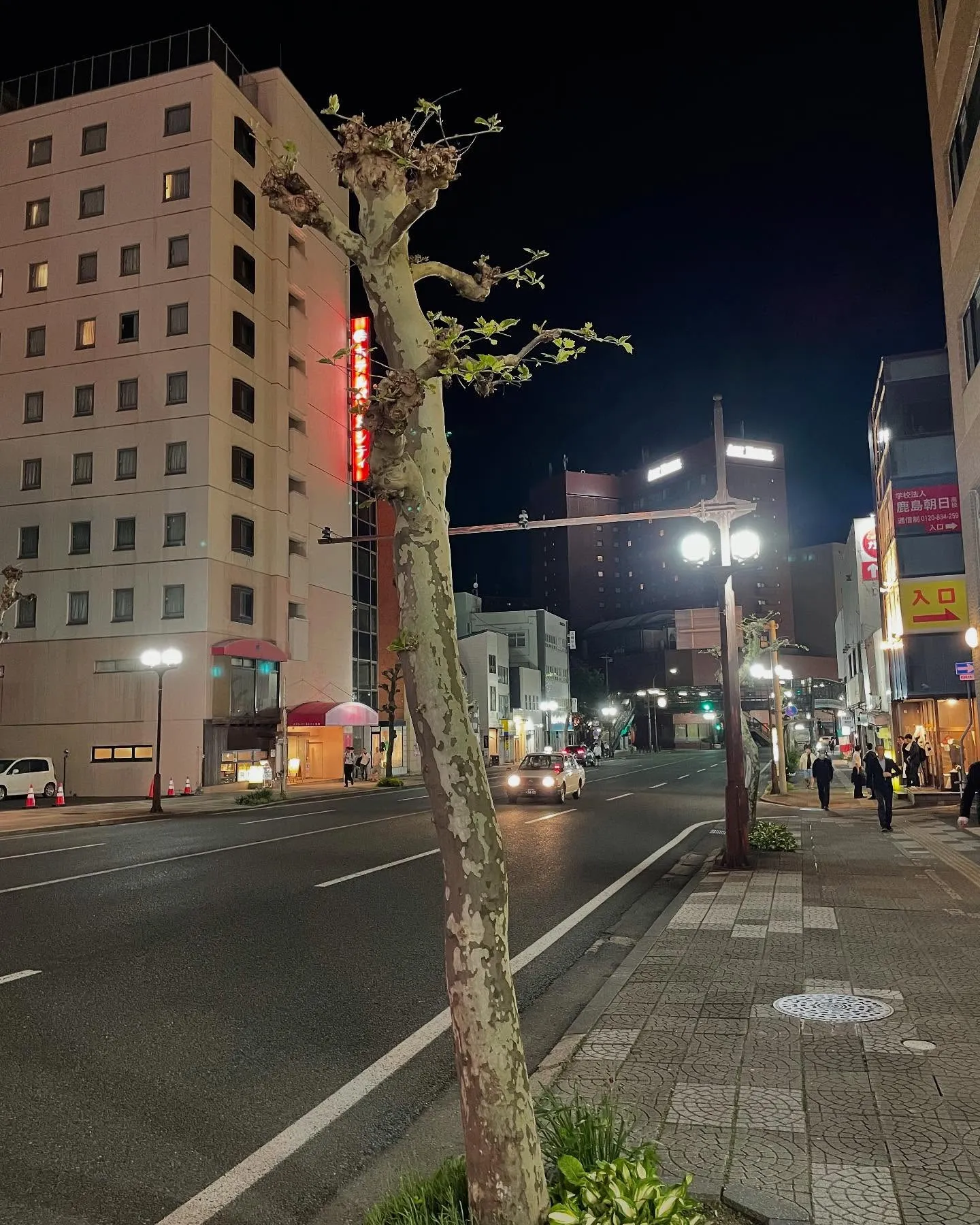 今日も朝イチで市役所に行って固定資産評価証明書を取り、職務上...
