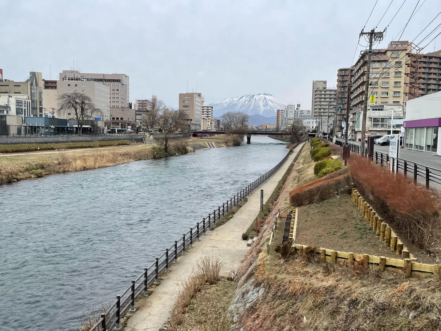 今日は朝から「戸籍を調べたら知らない相続人が見つかった」件で...